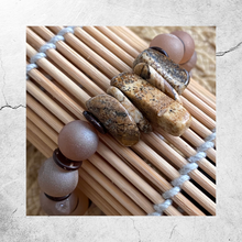 Load image into Gallery viewer, Champagne Druzy & Chunky Jasper Chips in Essential Oil Bracelet