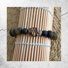 Load image into Gallery viewer, Tiger Eye Essential Oil Bracelet