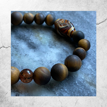 Load image into Gallery viewer, Tiger Eye Essential Oil Bracelet