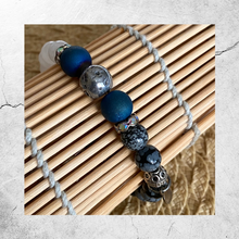 Load image into Gallery viewer, Moonstone and Jasper Essential Oil Bracelet