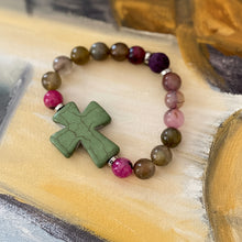 Load image into Gallery viewer, Essential Oil Bracelet, Large Cross Focal, Surrounded by Agates in shades of pinks, purples and greens