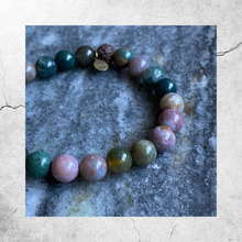 Load image into Gallery viewer, Jasper Essential Oil Bracelet
